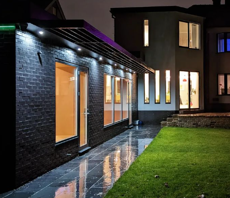 Custombuilt single and double storey extension